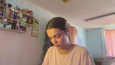 DebroahAlamia live cam on Cam4