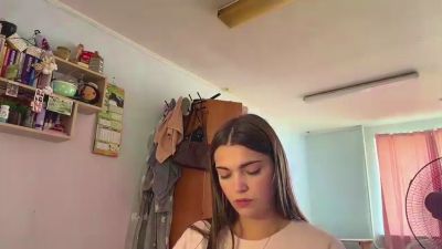 DebroahAlamia live cam on Cam4