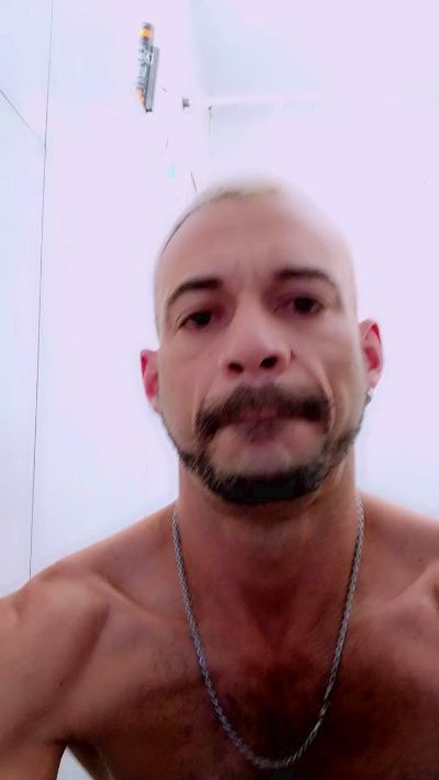 Dede4005 live cam on Cam4