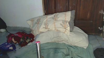 DeeRo1 live cam on Cam4