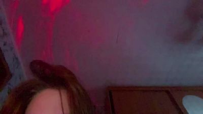DeeannaSien live cam on Cam4