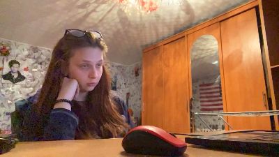 DeeannaSien live cam on Cam4