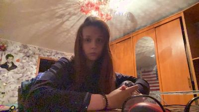 DeeannaSien live cam on Cam4
