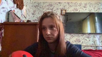 DeeannaSien live cam on Cam4