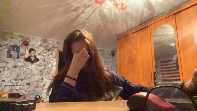 DeeannaSien live cam on Cam4