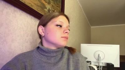 DeedeeDinitto live cam on Cam4