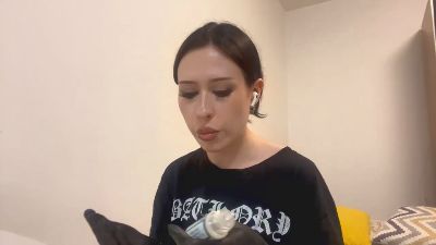 DeedeeQuayle live cam on Cam4