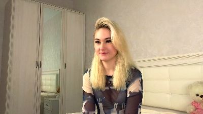 Webcam donna dal vivo da Paesi Bassi con DeedraAuffrey