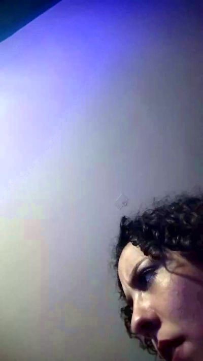 Deeeidad live cam on Cam4