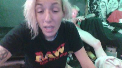 Deeztitties69 webcam
