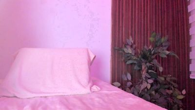 DekaWilder live cam on Cam4