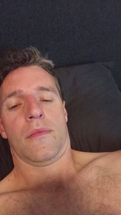 Dekkerovic live cam on Cam4