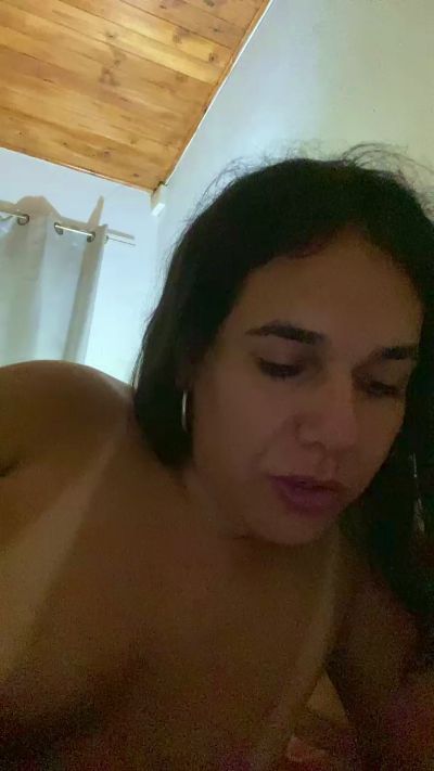 nude voyeur cam DelfiVarez