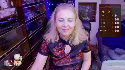 Delicecatmyau live cam on Cam4
