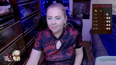 Delicecatmyau live cam on Cam4