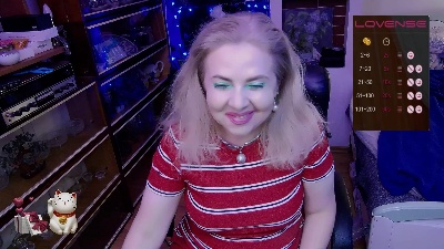 Delicecatmyau live cam on Cam4