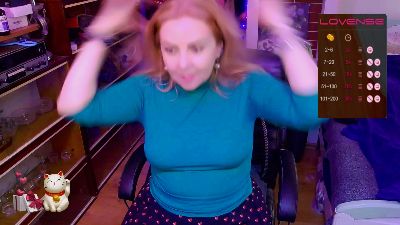 Delicecatmyau live cam on Cam4