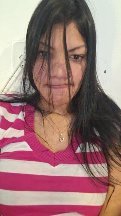 Deliciatimida live cam on Cam4