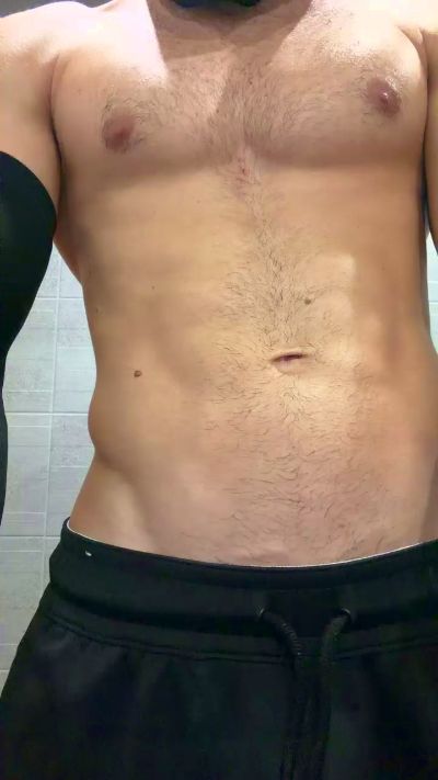 Delincuente2323 live cam on Cam4