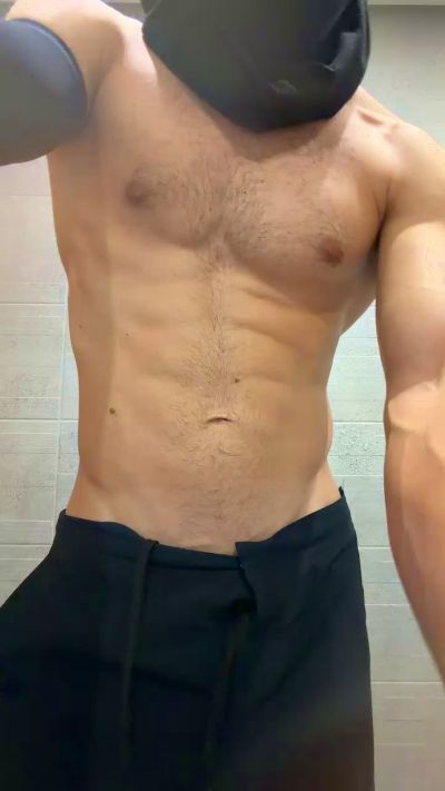 Delincuente2323 live cam on Cam4