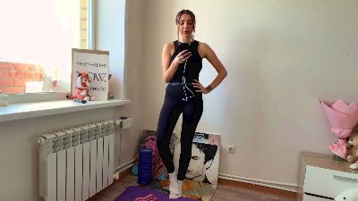 DelisaGuizar live cam on Cam4