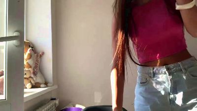 DelisaGuizar live cam on Cam4