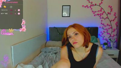 DellaRows live cam on Cam4