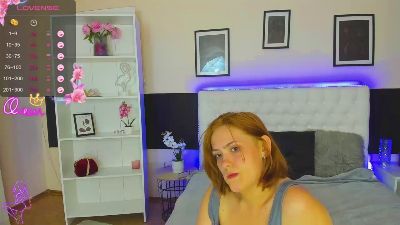 DellaRows live cam on Cam4
