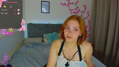 DellaRows live cam on Cam4