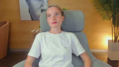 DeloisBlancas live cam on Cam4