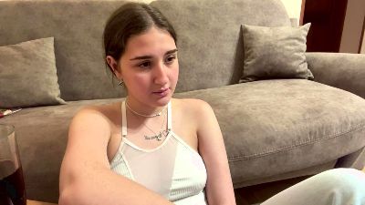 DeloraWoeste live cam on Cam4