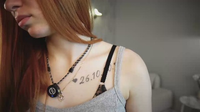 DelphaClayborne live cam on Cam4