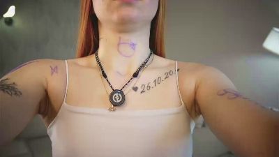 DelphaClayborne live cam on Cam4