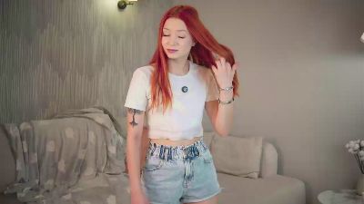DelphaClayborne live cam on Cam4