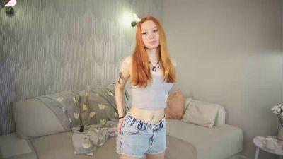 DelphaClayborne live cam on Cam4