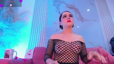 Deluxe_Val live cam on Cam4