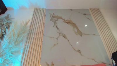 Deluxe_Val live cam on Cam4