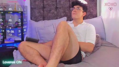 Demian_Fox live cam on Cam4