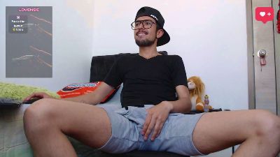 Demian_Vall live cam on Cam4