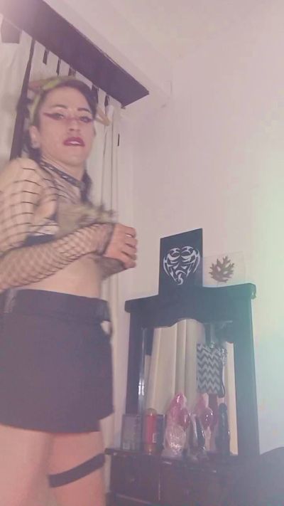 DemonDominatrix live cam on Cam4