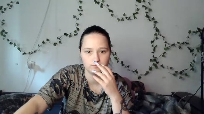 DemonKiss live cam on Cam4