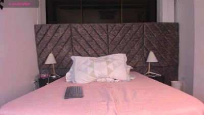 Demon_Fox live cam on Cam4