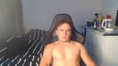 Den4ikjhft live cam on Cam4