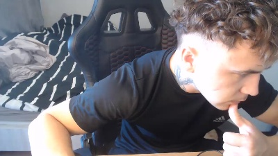 Den4ikjhft live cam on Cam4