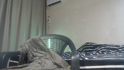 Den4ikjhft live cam on Cam4