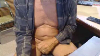Den_Jet live cam on Cam4
