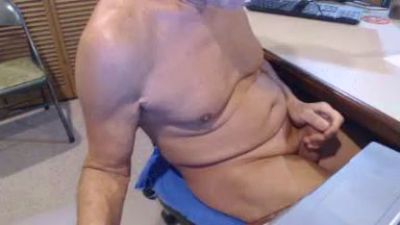 Den_Jet live cam on Cam4