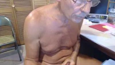 Den_Jet live cam on Cam4