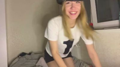 DeneenChampey live cam on Cam4