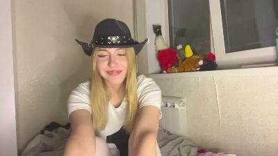 DeneenChampey live cam on Cam4